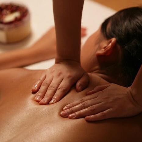 💫 Un viaggio nel relax assoluto: scegli tra 4 Luxury Massage e regalati un momento di puro benessere

Quale dei nostri 4 trattamenti sarà il tuo preferito?
Scrivici in dm per ricevere maggiori informazioni

📍​ Via David Livingstone, 21, 41123 Modena MO
📞 059 787 4786
☎️​ 3407793668

#lusiennbeautyandspa #luxurymassage #massaggimodena #benesseremodena #centroesteticomodena